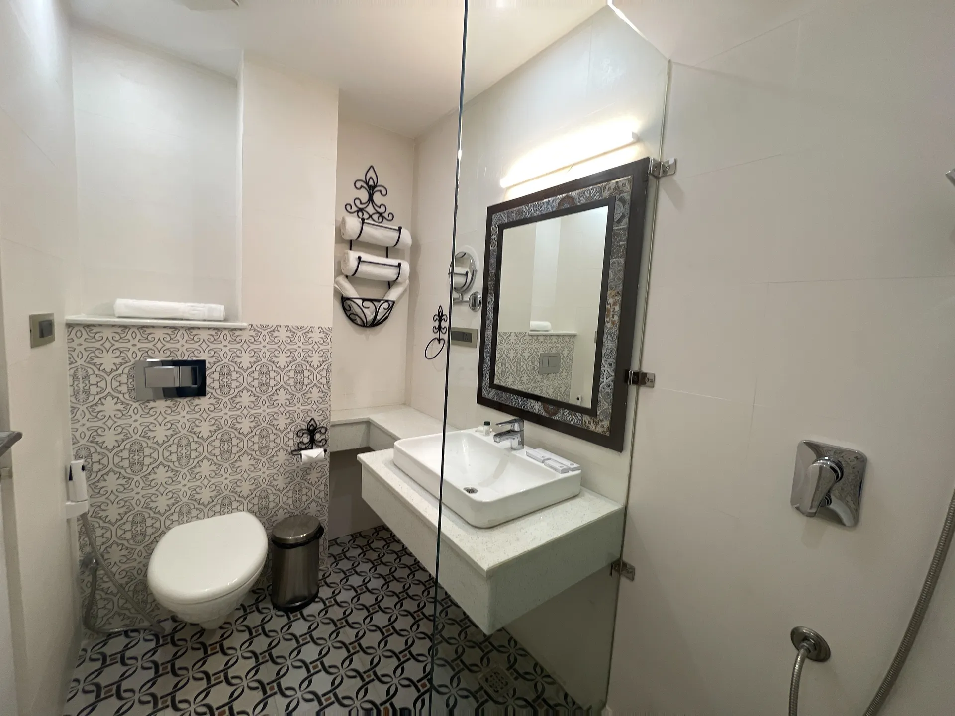 Sterling Marbella Dehradun Room