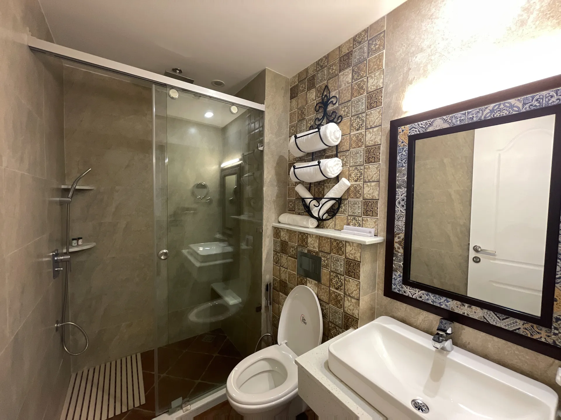 Sterling Marbella Dehradun Room