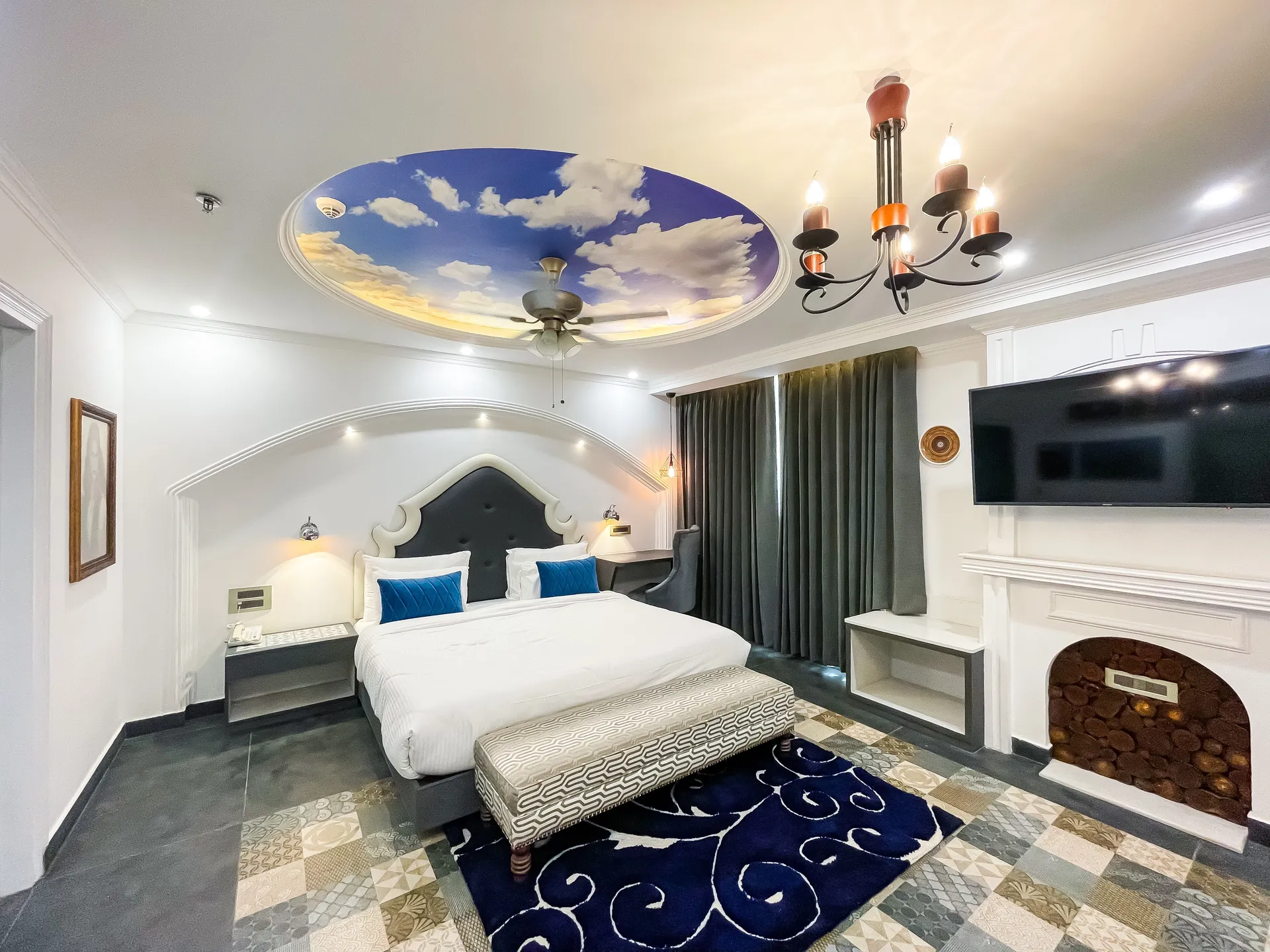 Sterling Marbella Dehradun Room