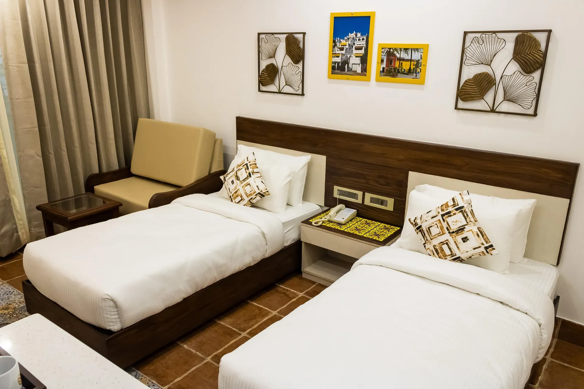 Sterling Marbella Dehradun Room