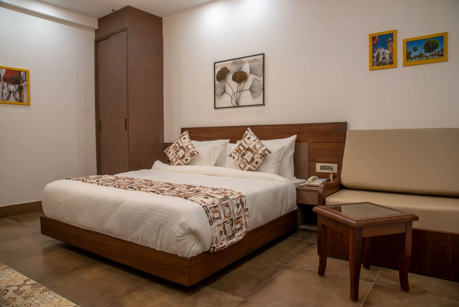 Sterling Marbella Dehradun Room