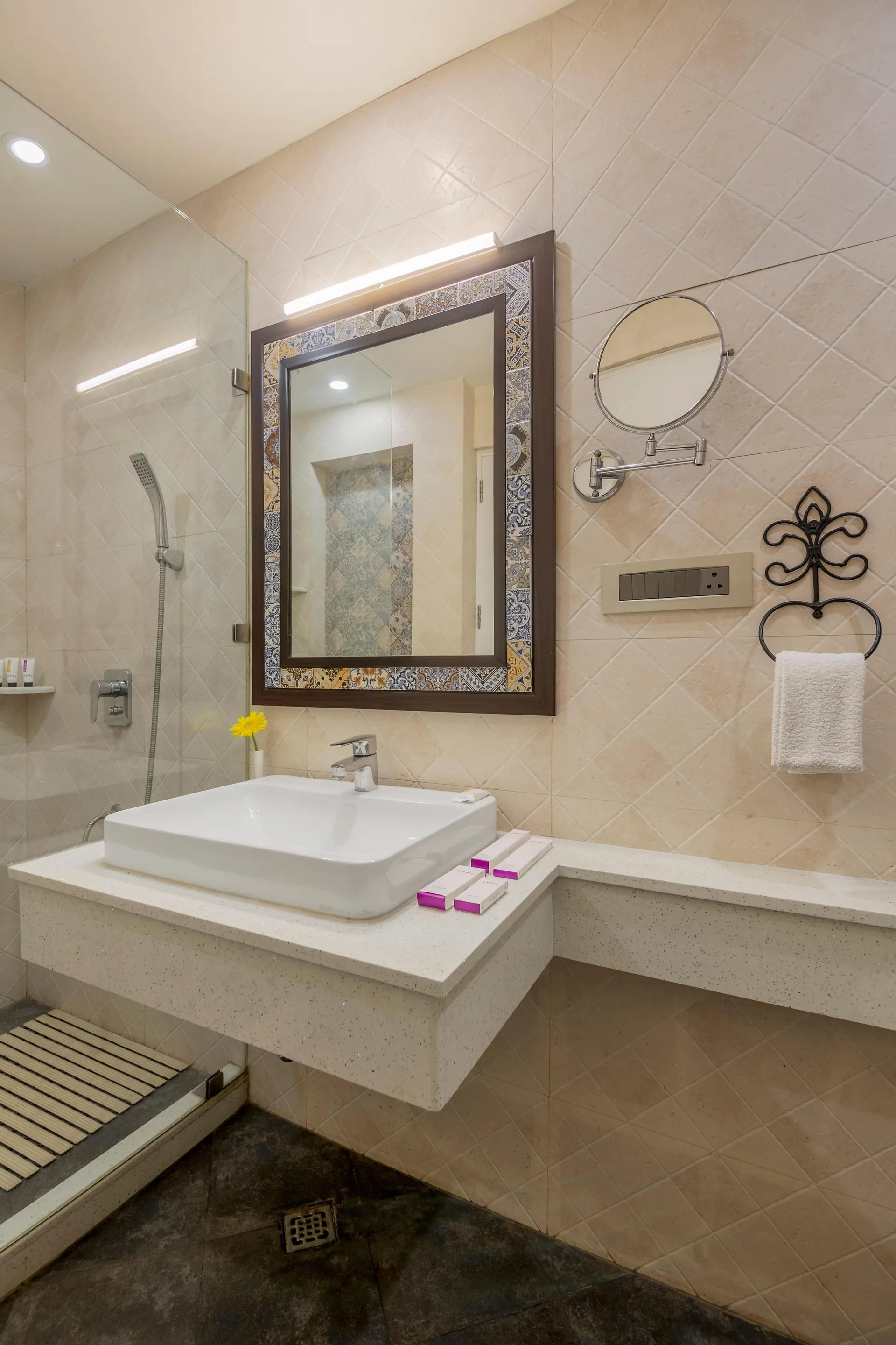Sterling Marbella Dehradun Room