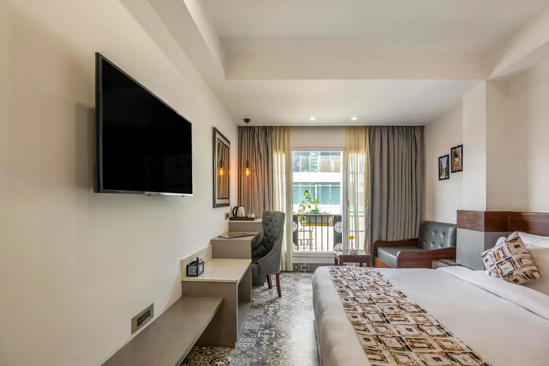Sterling Marbella Dehradun Room
