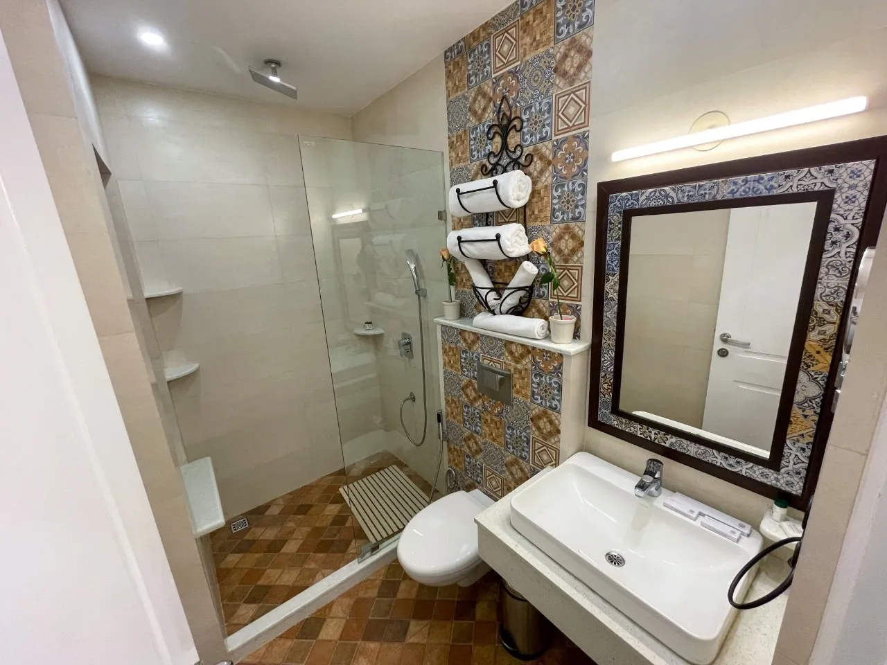 Sterling Marbella Dehradun Room