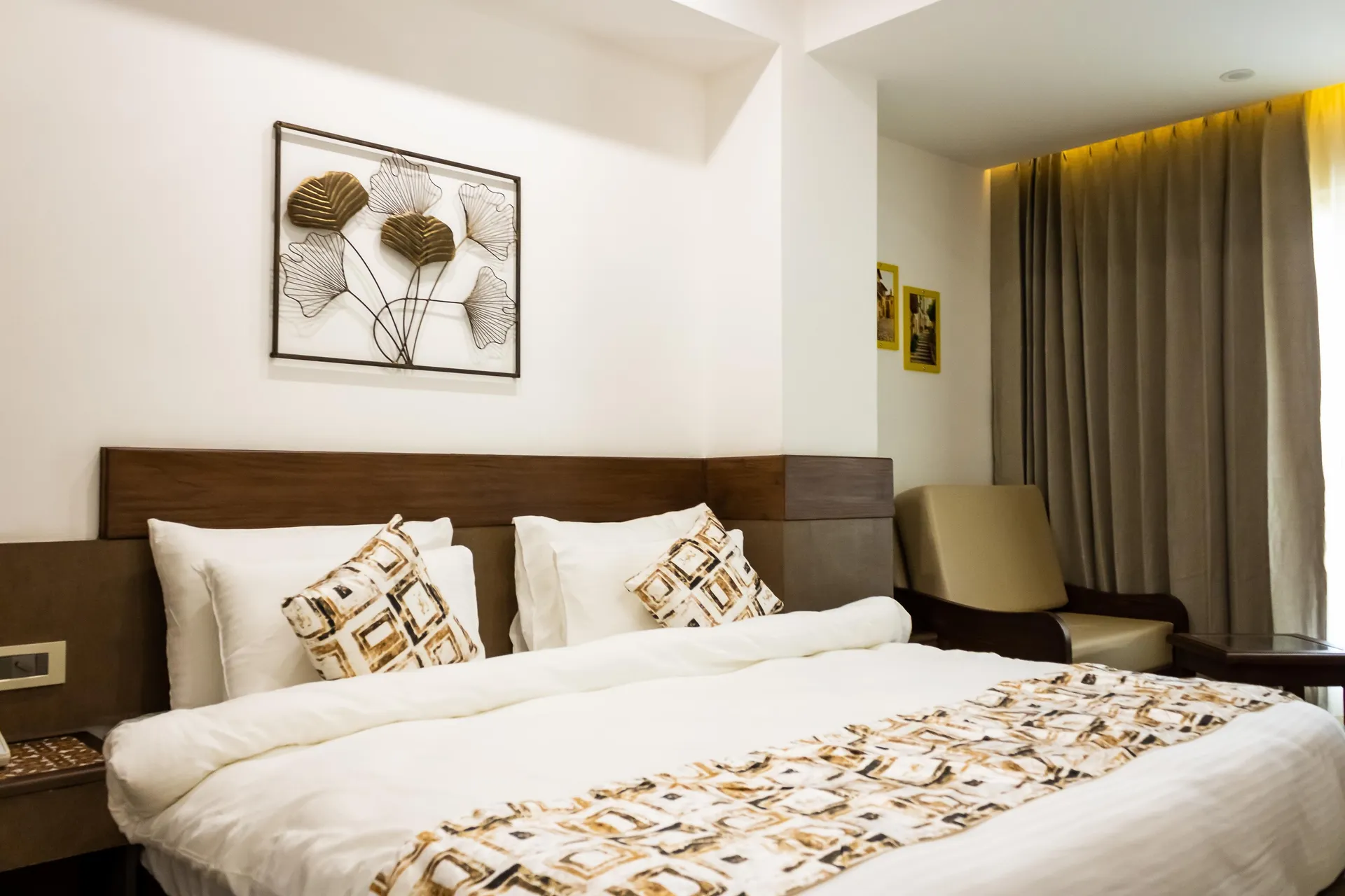 Sterling Marbella Dehradun Room