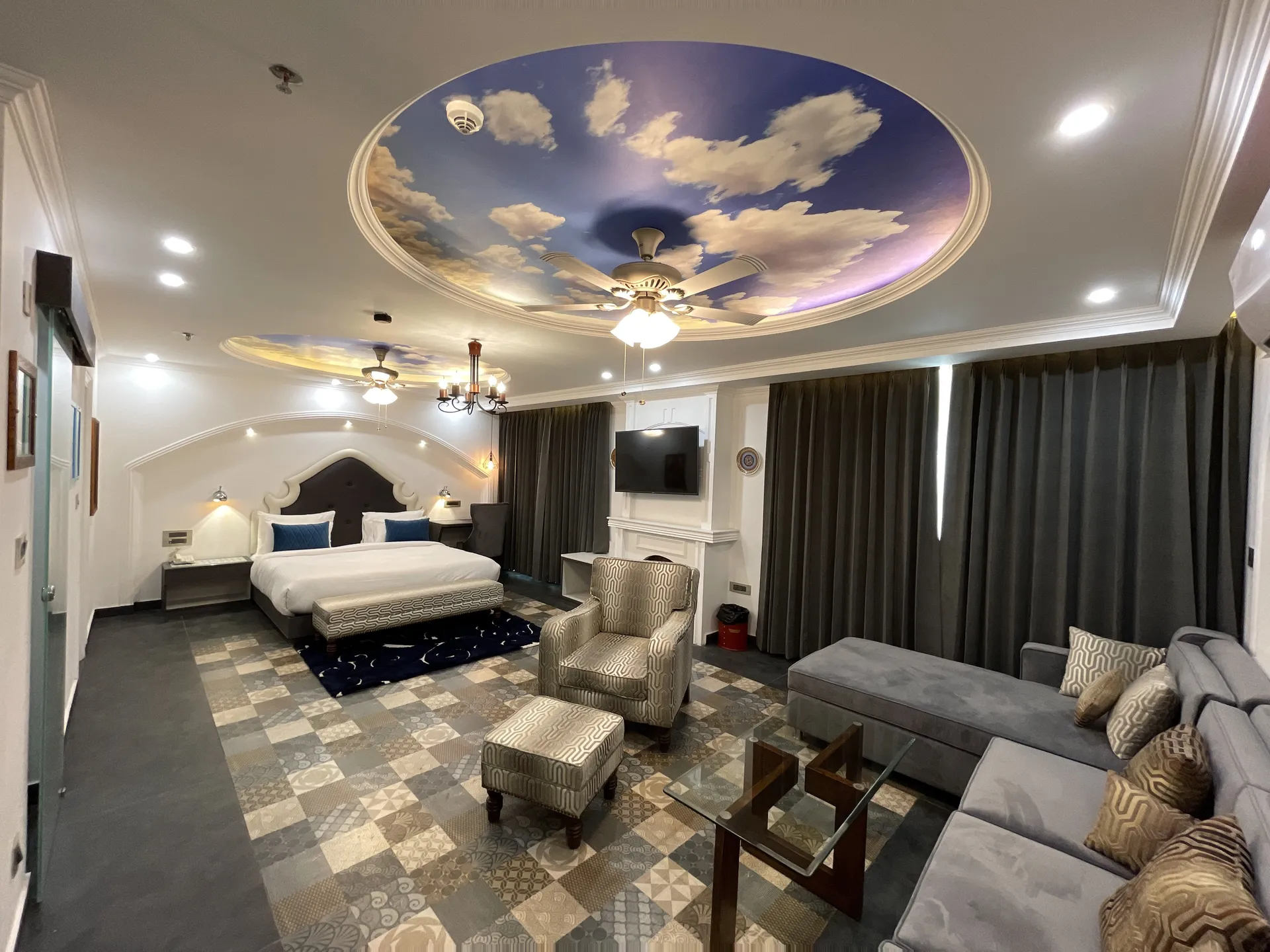 Sterling Marbella Dehradun Room