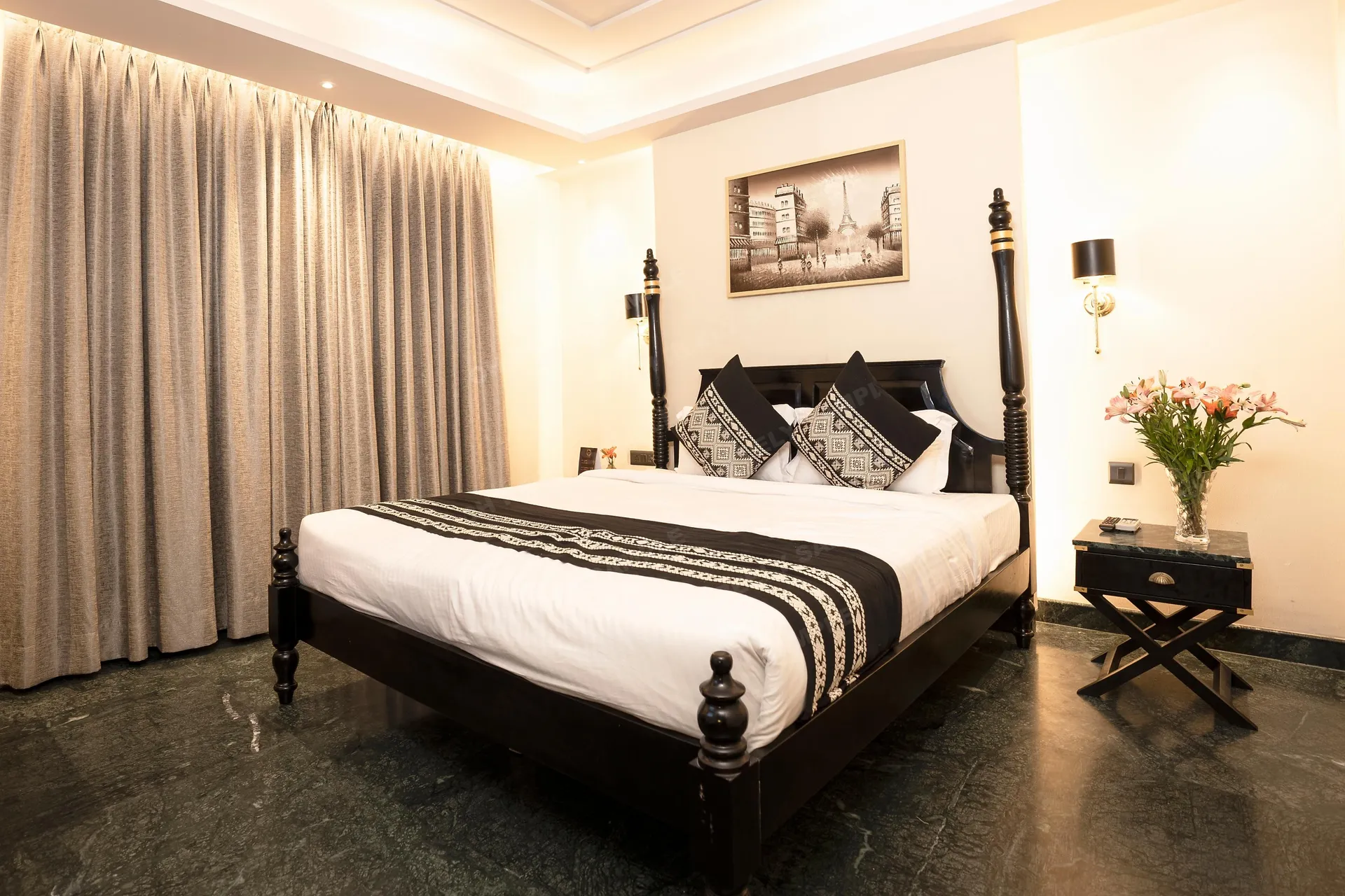 Foxoso Hotel, Delhi Airport Room