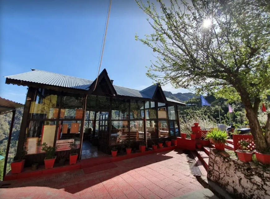 Apple Orchard Resort By Royal Collection Hotels Entrance