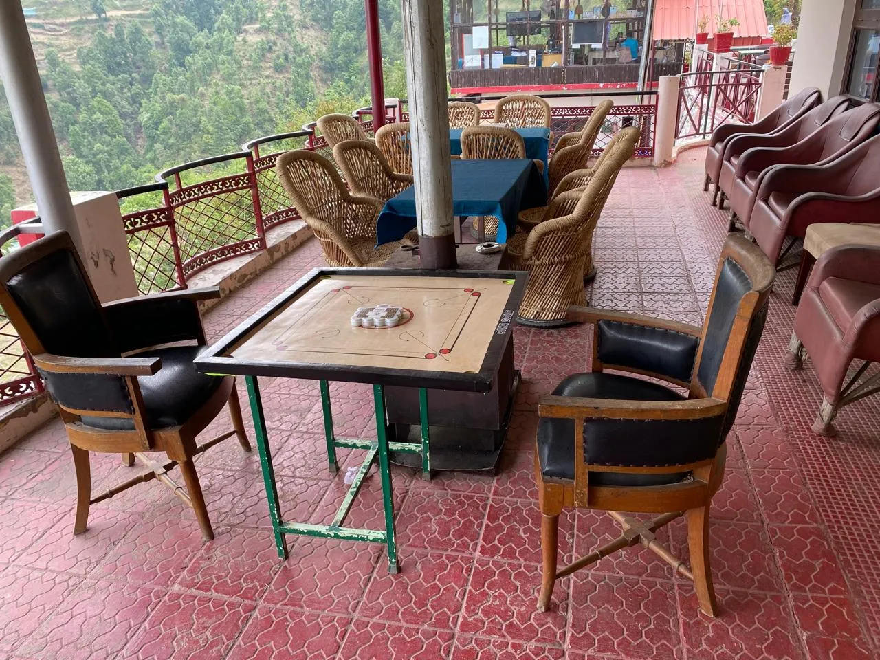 Apple Orchard Resort By Royal Collection Hotels Restaurant