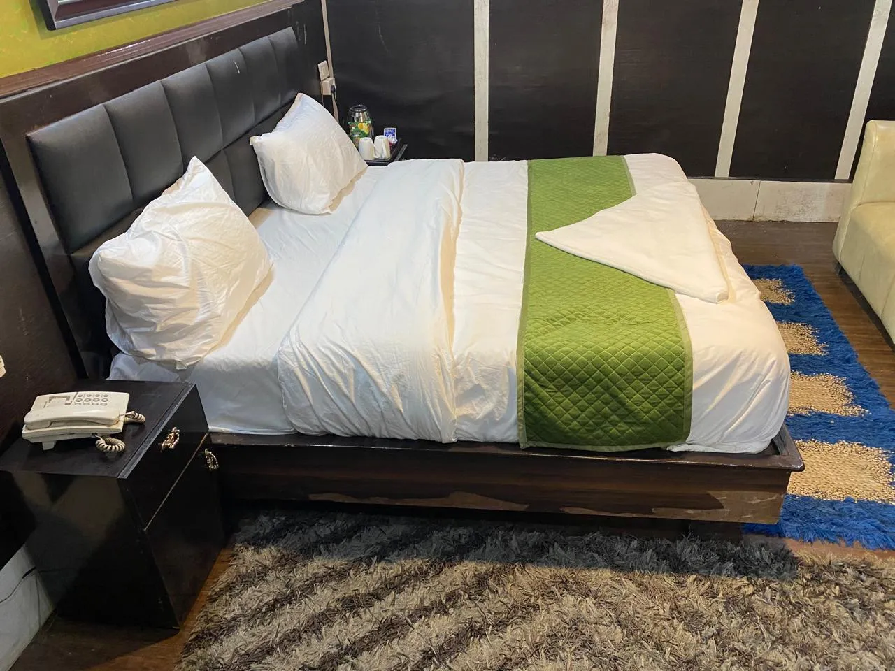 Apple Orchard Resort By Royal Collection Hotels Room
