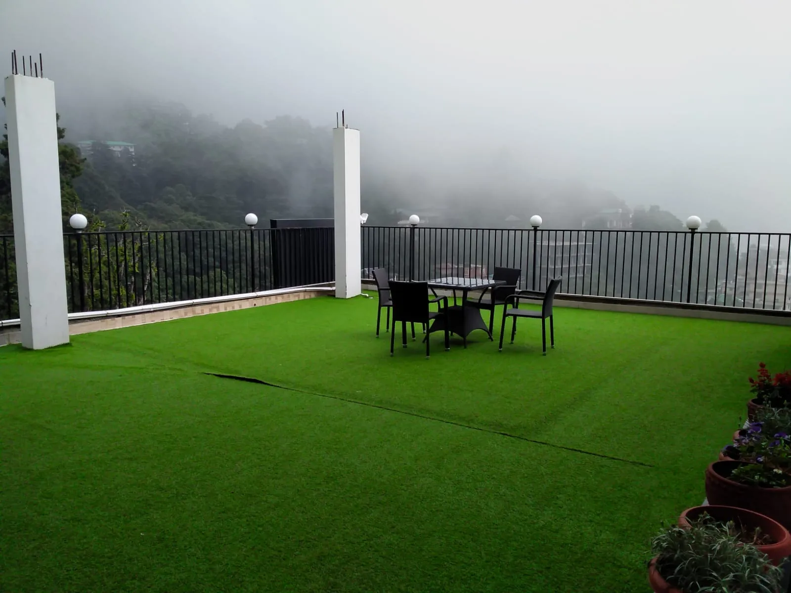 DLS Hotel Shiva Sanctuary and Spa Common Area