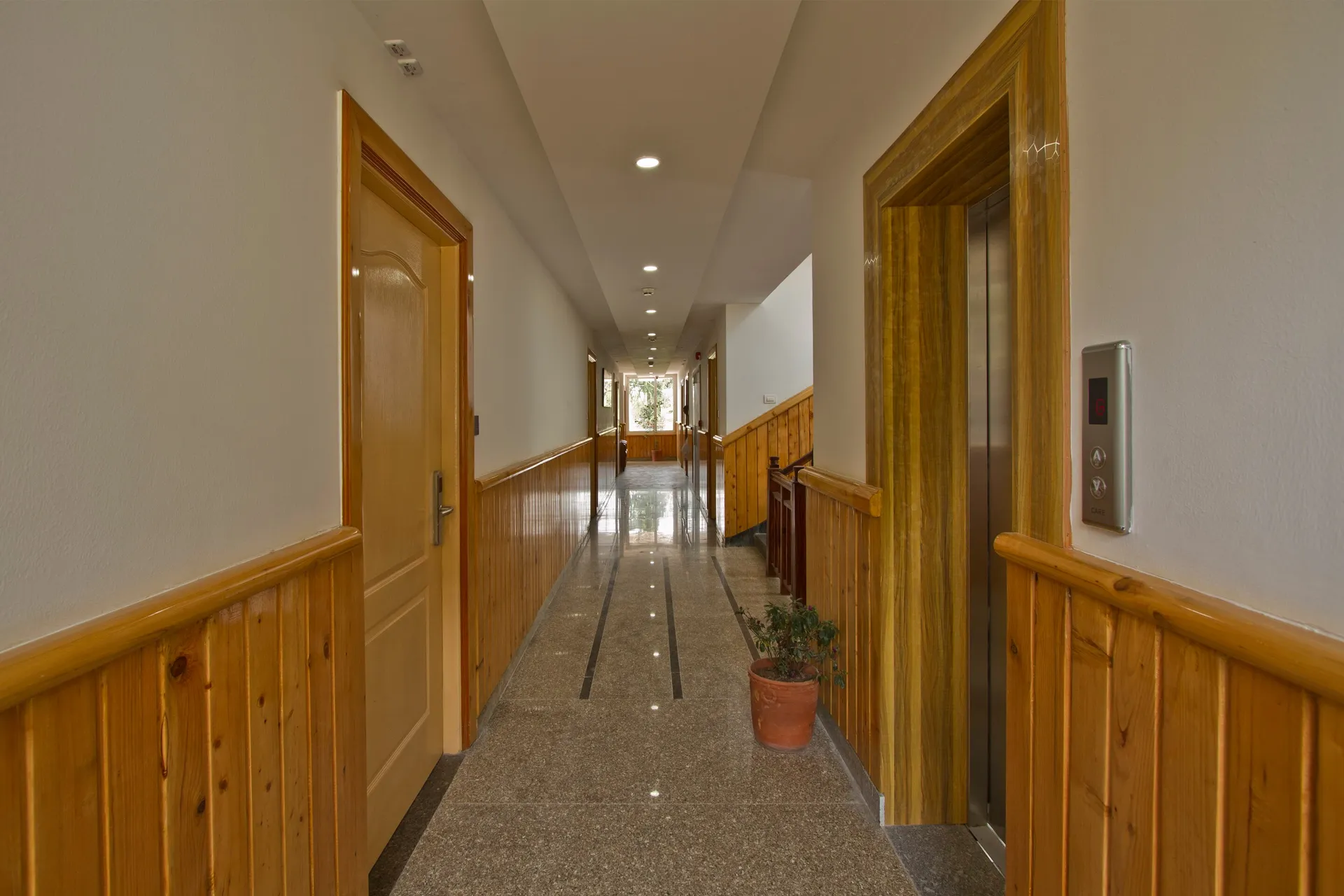 DLS Hotel Shiva Sanctuary and Spa Common Area