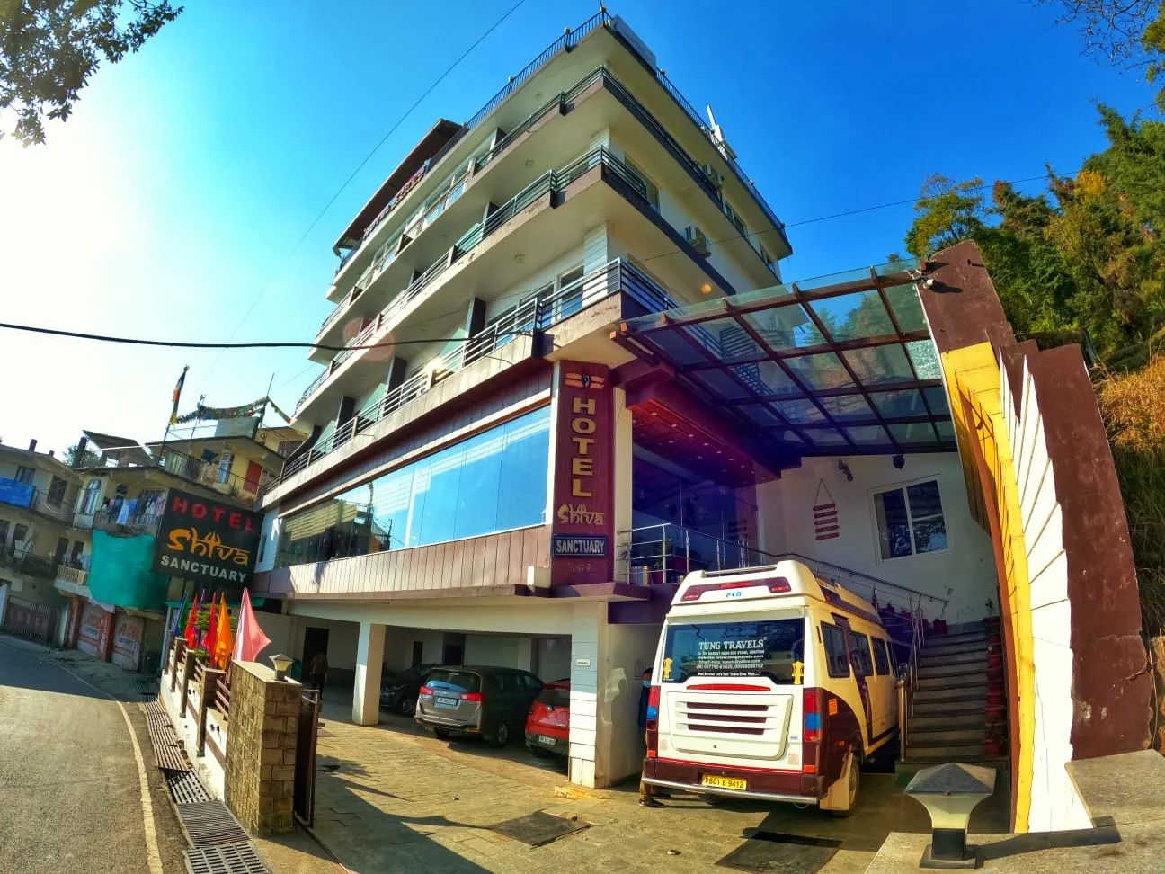 DLS Hotel Shiva Sanctuary and Spa Entrance