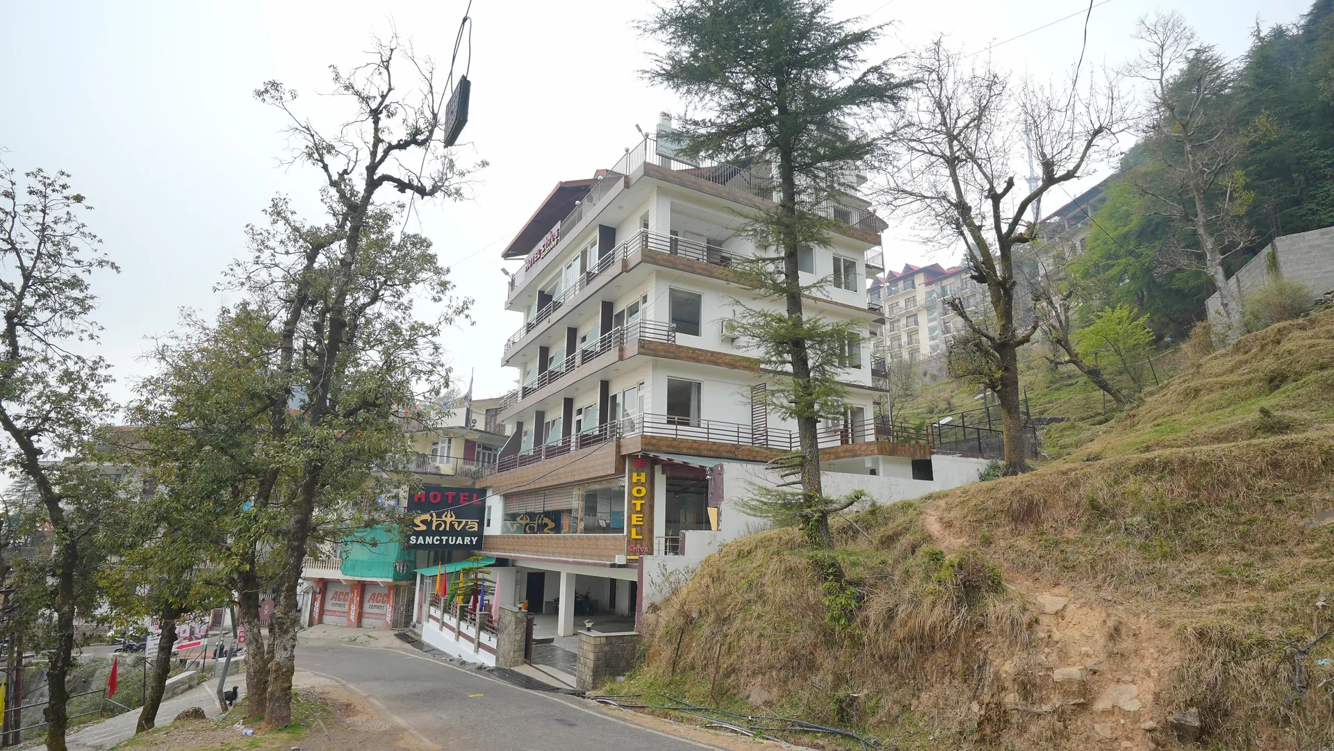 DLS Hotel Shiva Sanctuary and Spa Outdoors