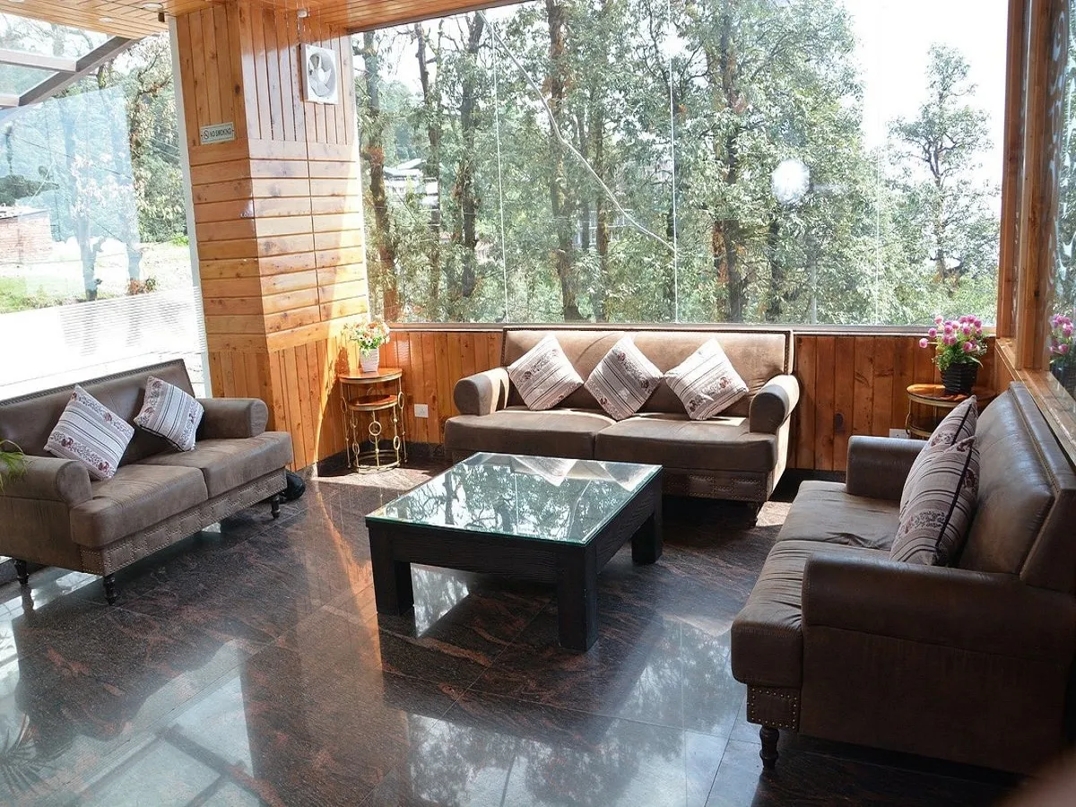 DLS Hotel Shiva Sanctuary and Spa Reception