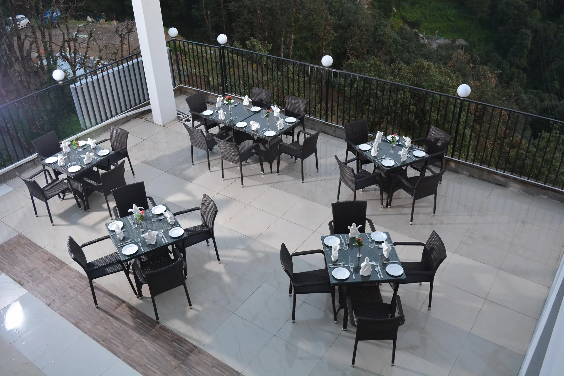 DLS Hotel Shiva Sanctuary and Spa Restaurant