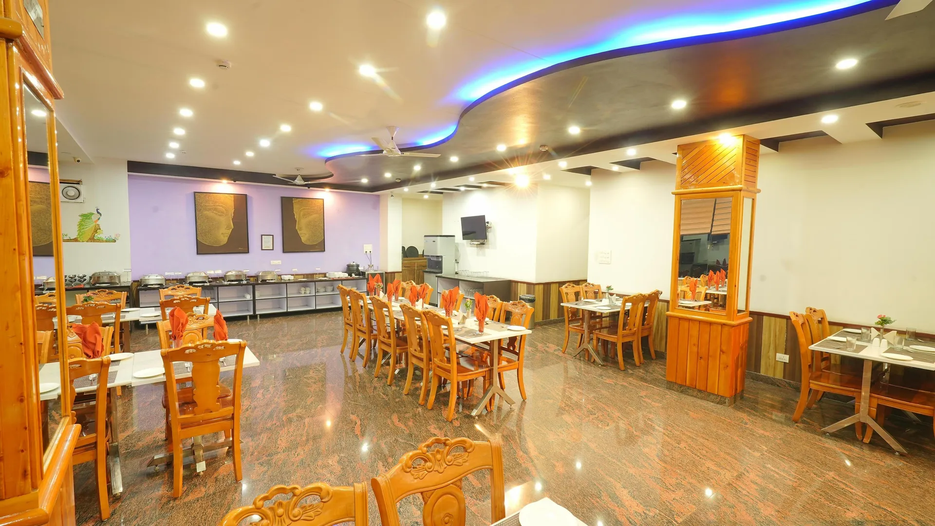 DLS Hotel Shiva Sanctuary and Spa Restaurant