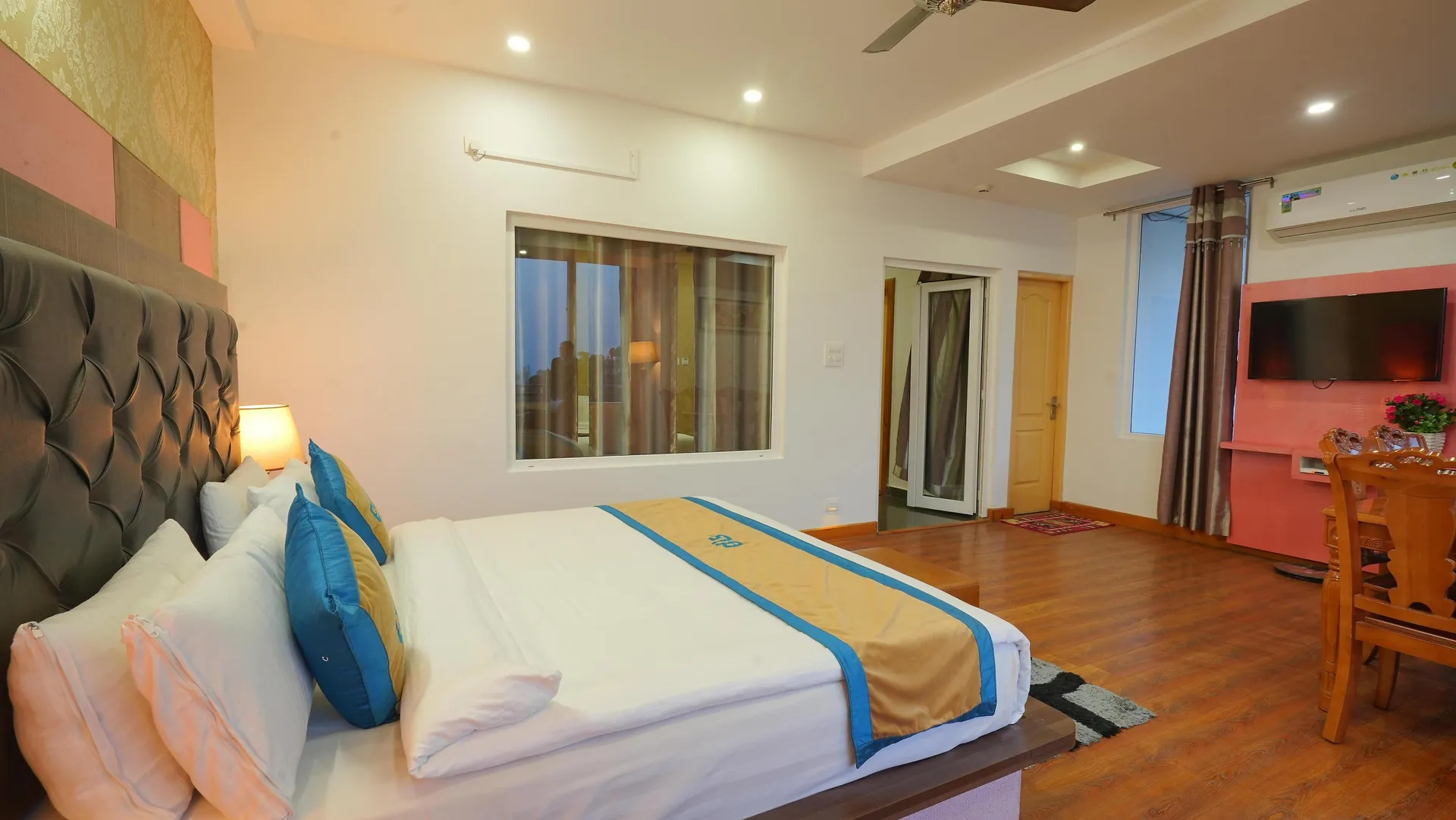 DLS Hotel Shiva Sanctuary and Spa Room