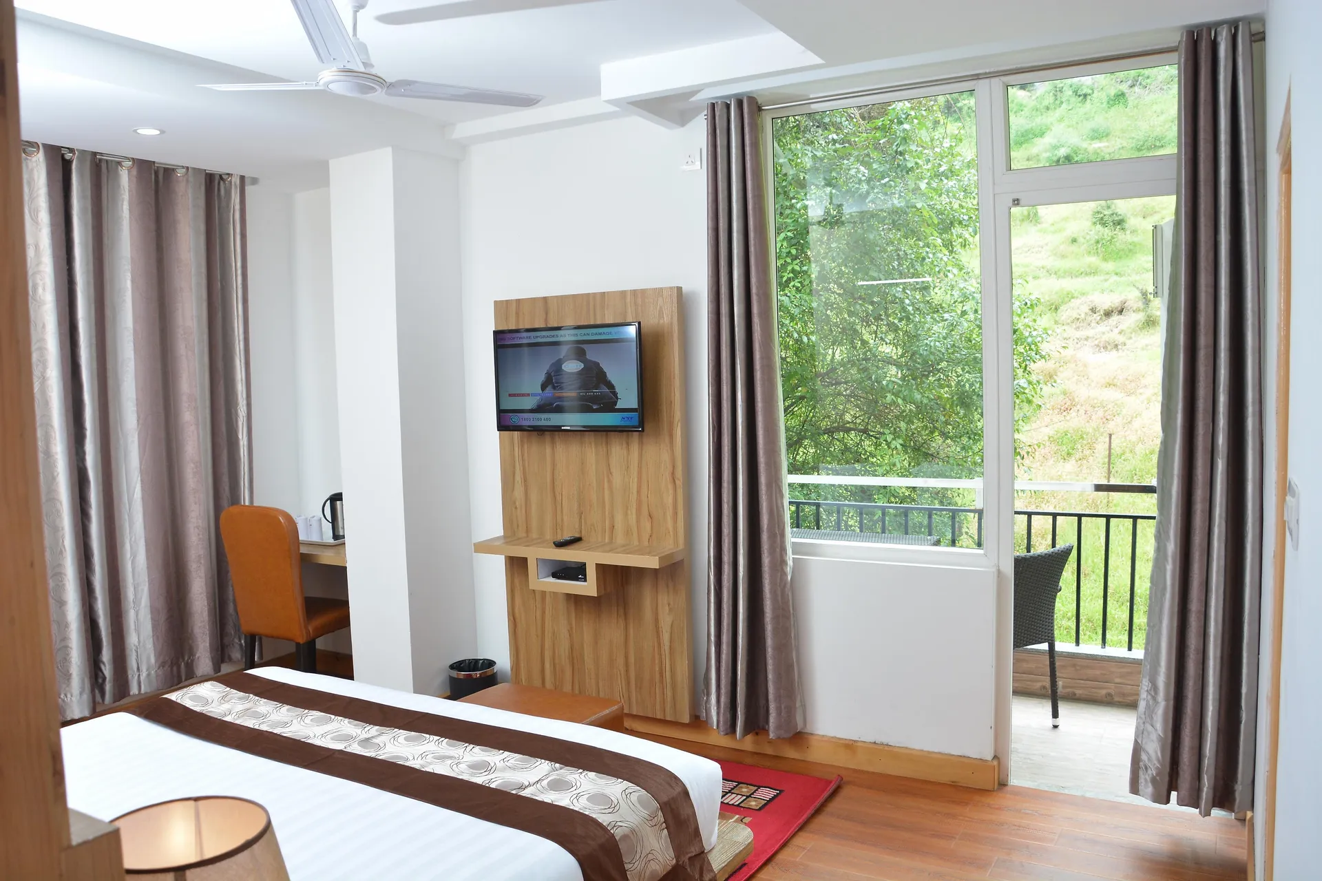 DLS Hotel Shiva Sanctuary and Spa Room