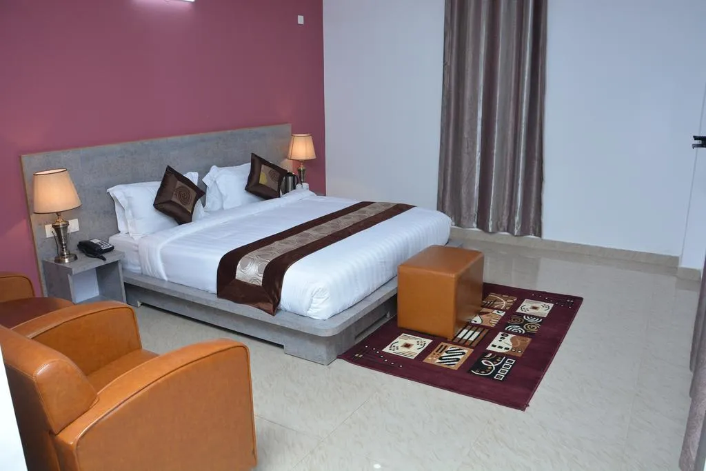 DLS Hotel Shiva Sanctuary and Spa Room