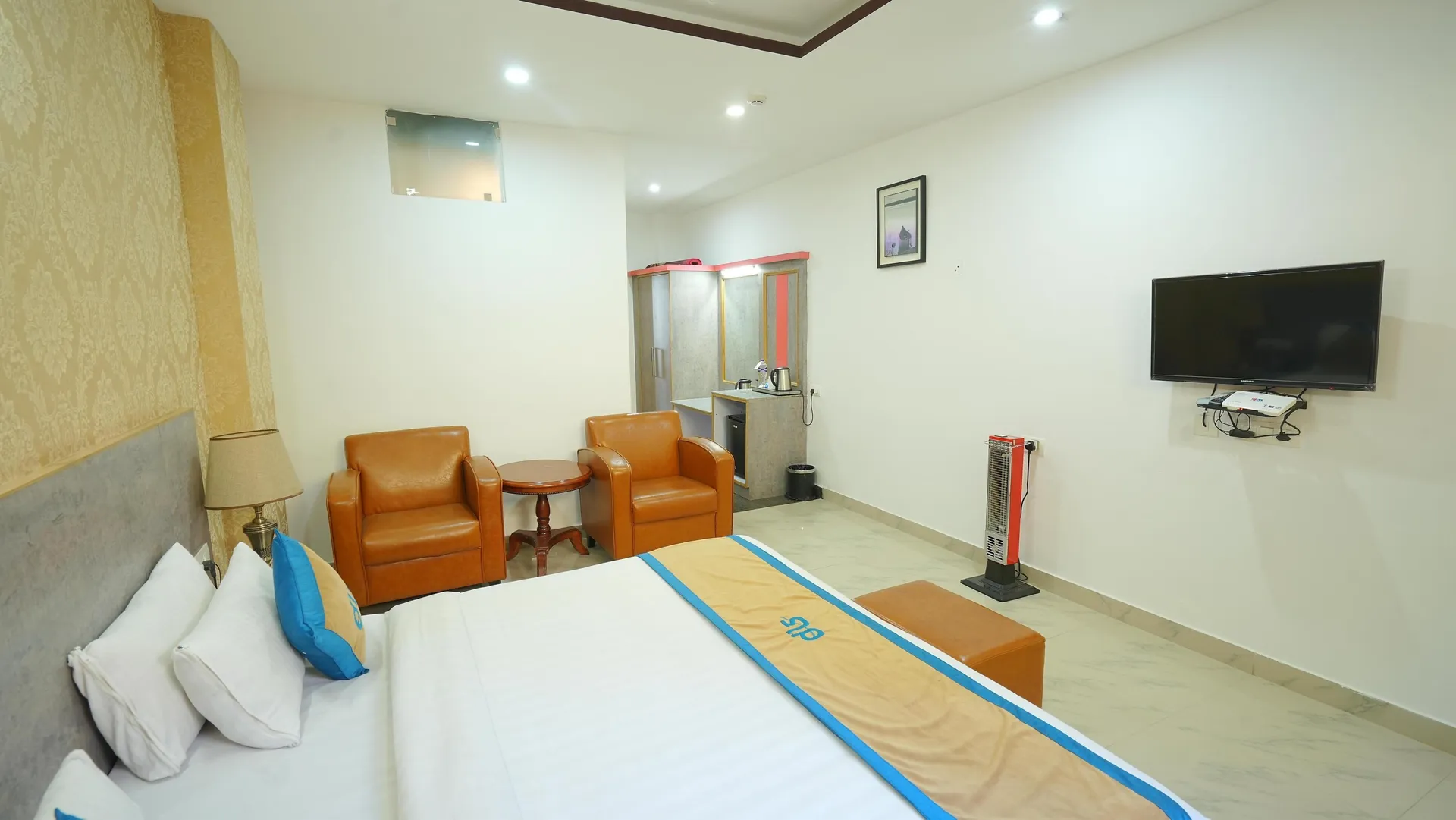 DLS Hotel Shiva Sanctuary and Spa Room