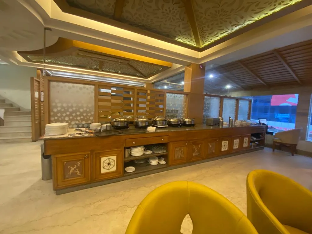 DLS Spring Valley Resort and Spa Restaurant