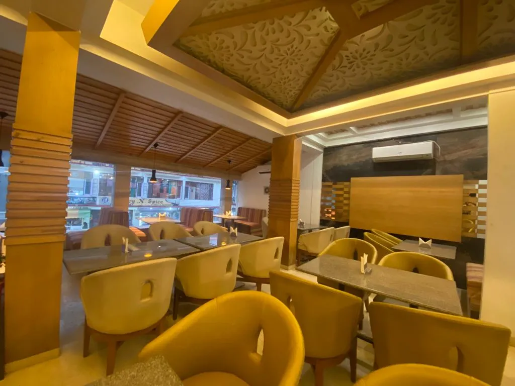 DLS Spring Valley Resort and Spa Restaurant