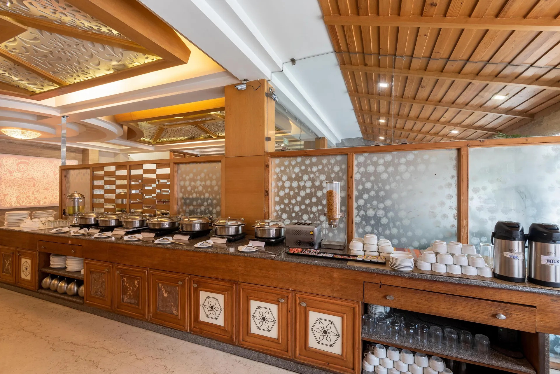 DLS Spring Valley Resort and Spa Restaurant