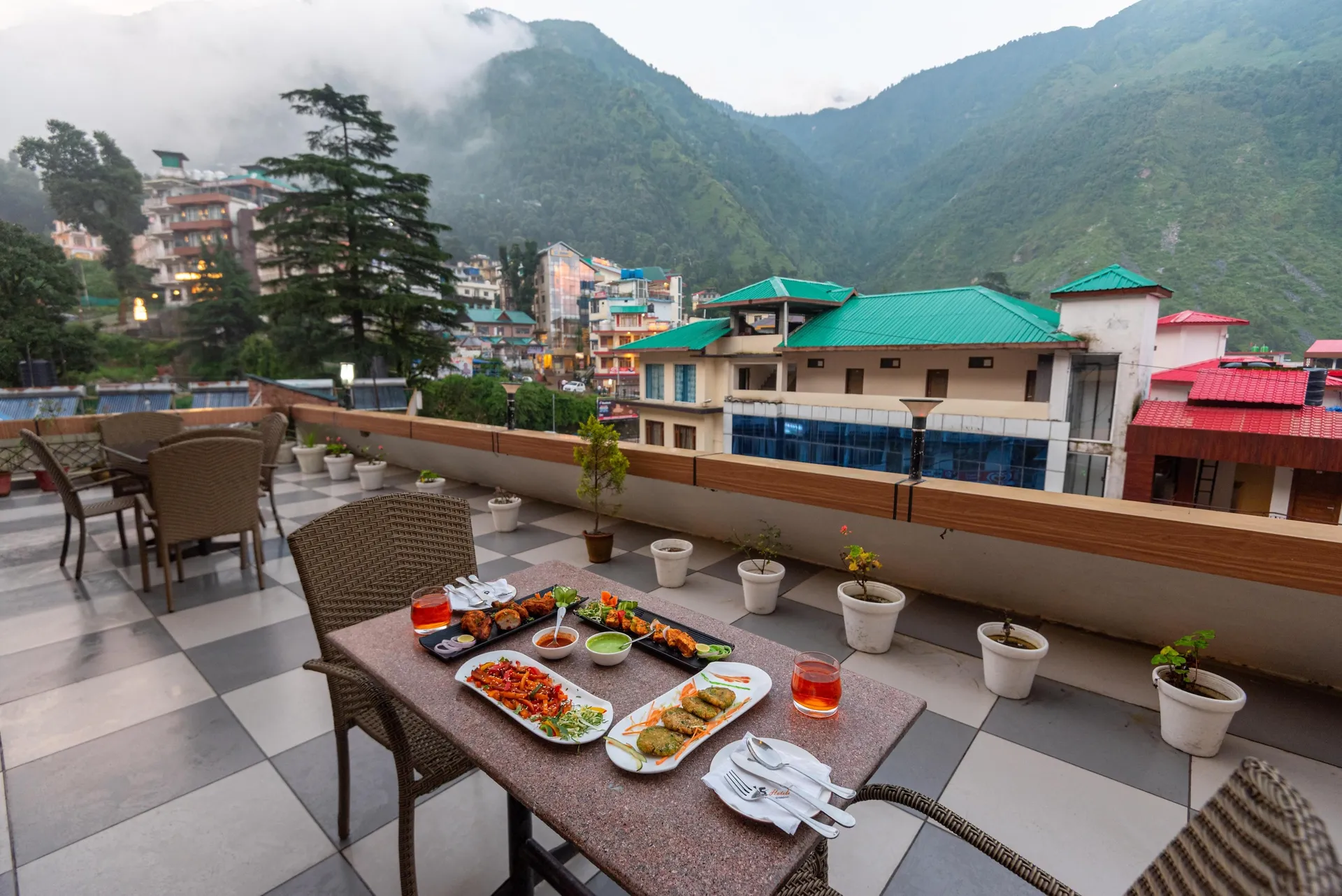 DLS Spring Valley Resort and Spa Restaurant