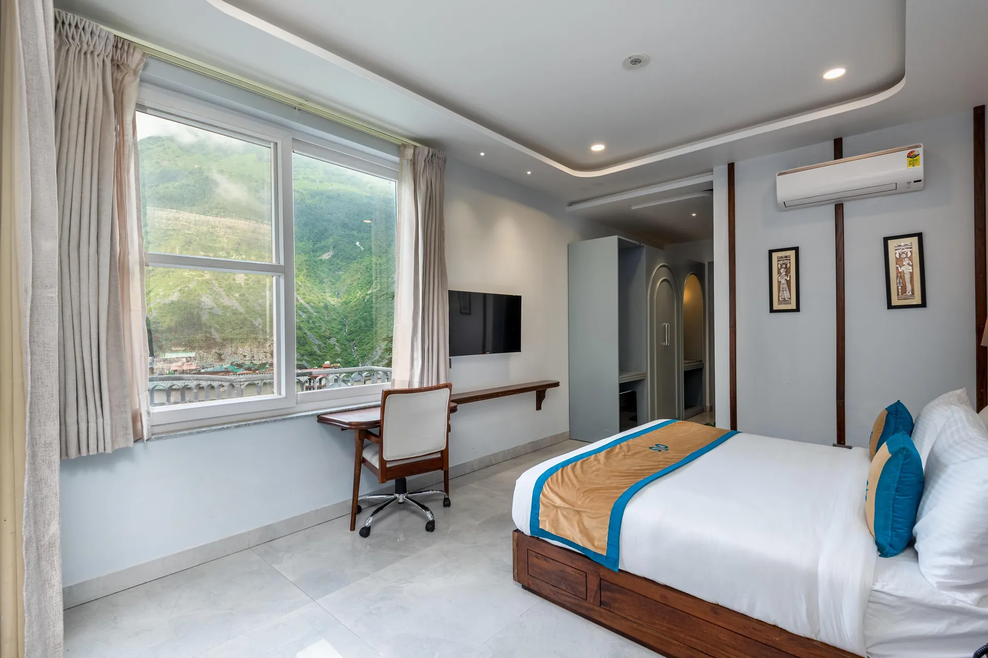 DLS Spring Valley Resort and Spa Room