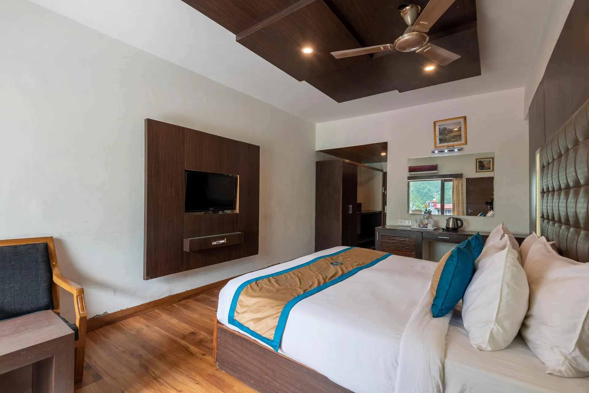 DLS Spring Valley Resort and Spa Room