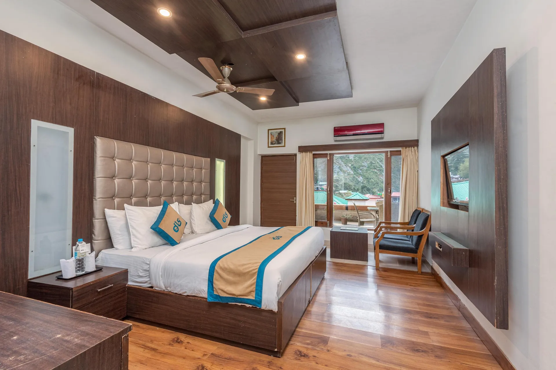 DLS Spring Valley Resort and Spa Room