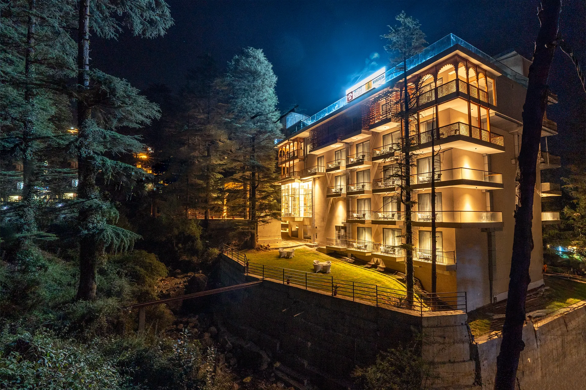 Mastiff Select Mandavya Dharamkot, McLeodganj Facade