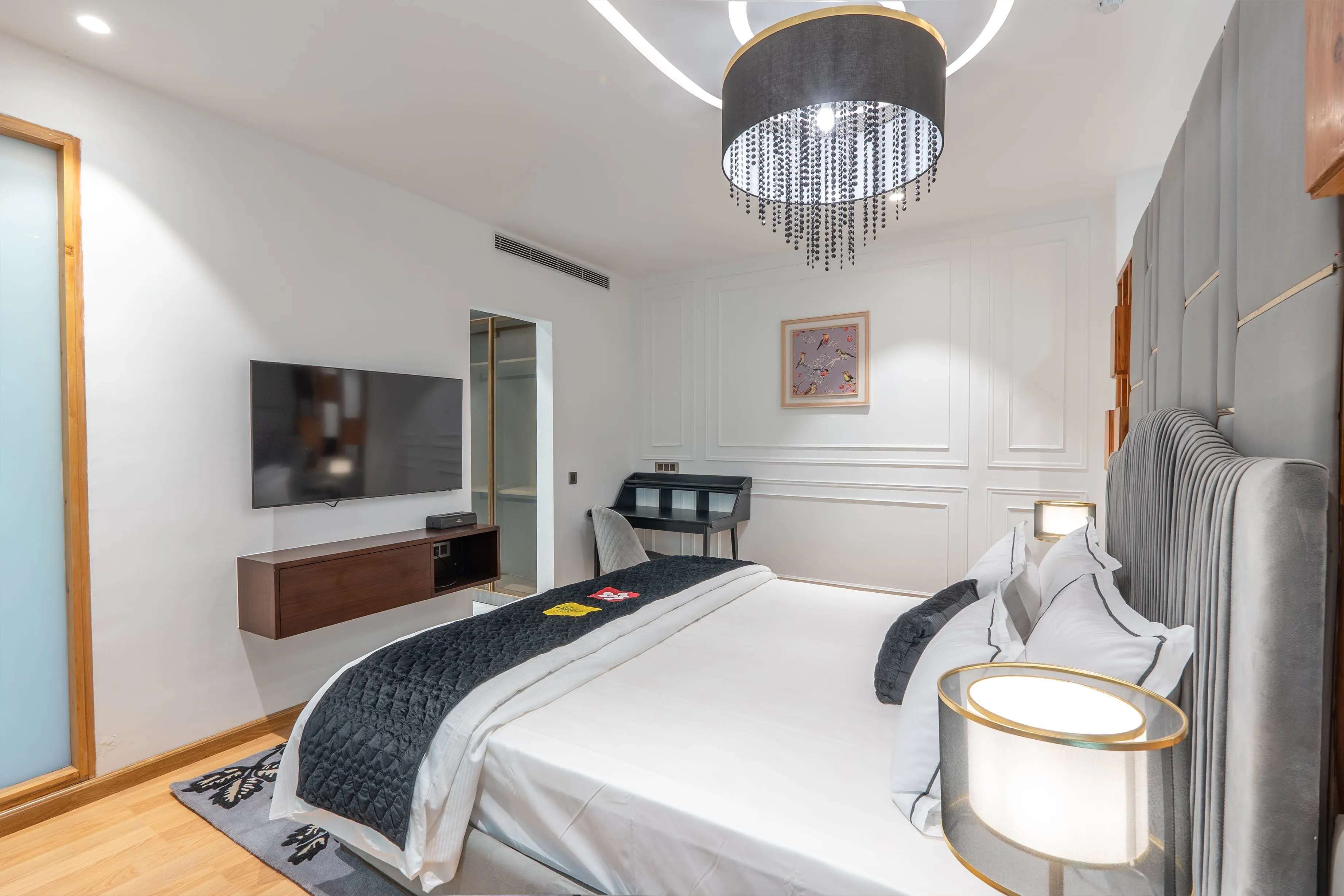 Mastiff Select Mandavya Dharamkot, McLeodganj Room