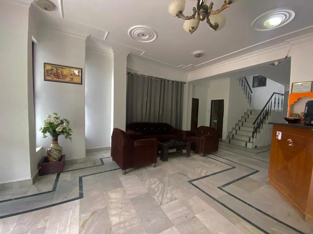 Snow Retreat By DLS Hotels Common Area