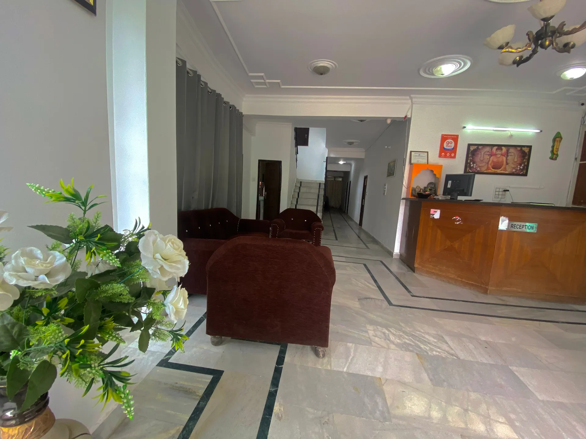 Snow Retreat By DLS Hotels Reception