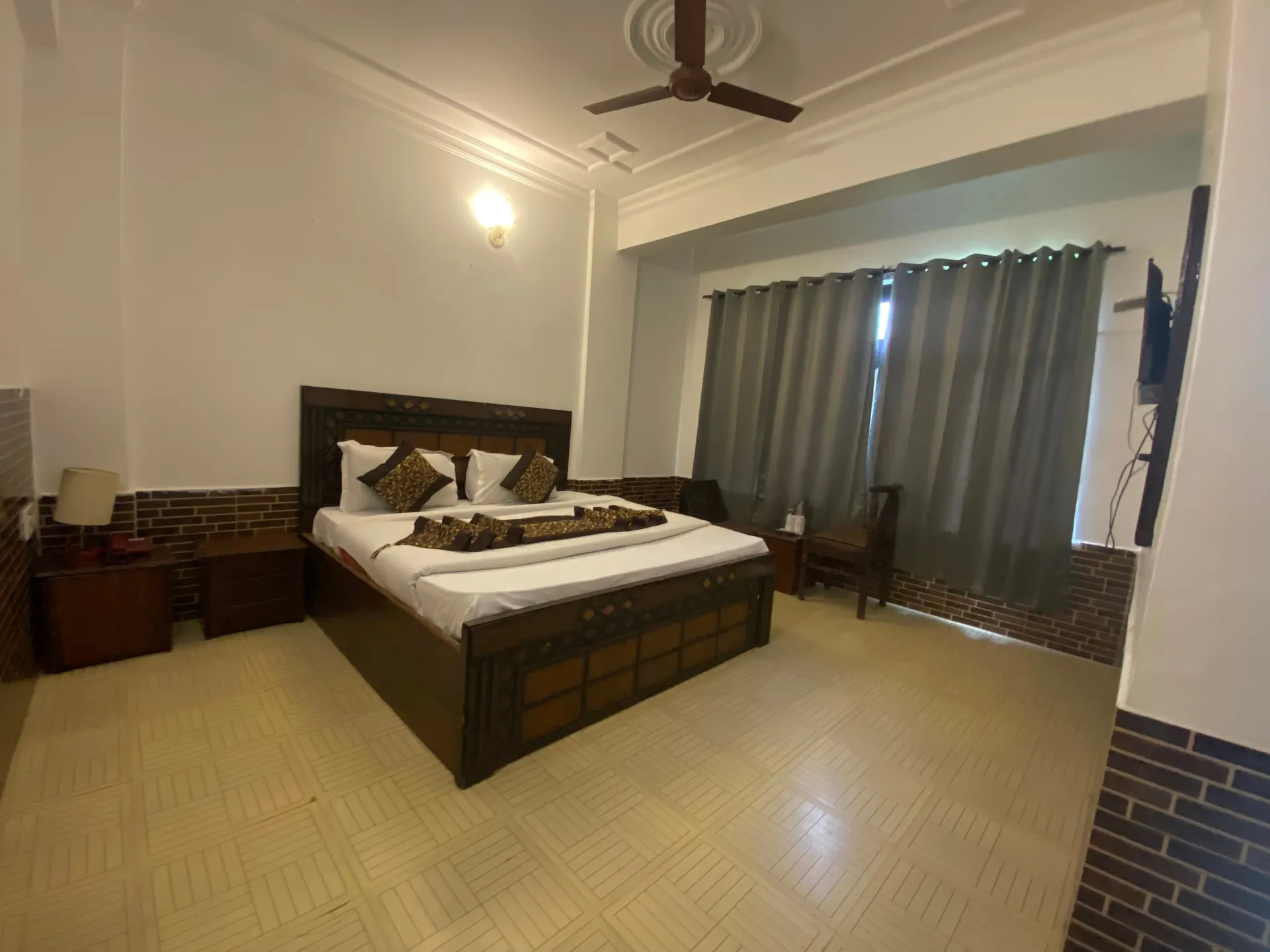 Snow Retreat By DLS Hotels Room