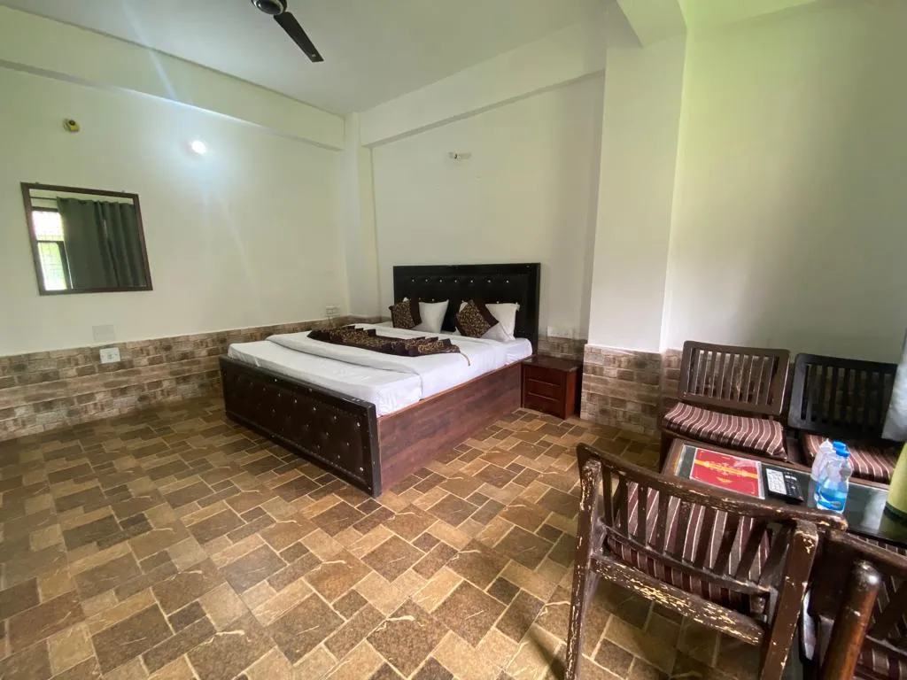 Snow Retreat By DLS Hotels Room