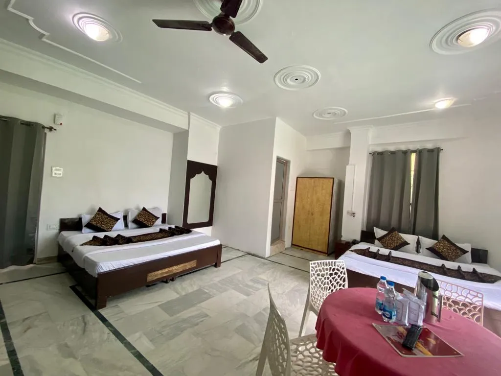 Snow Retreat By DLS Hotels Room