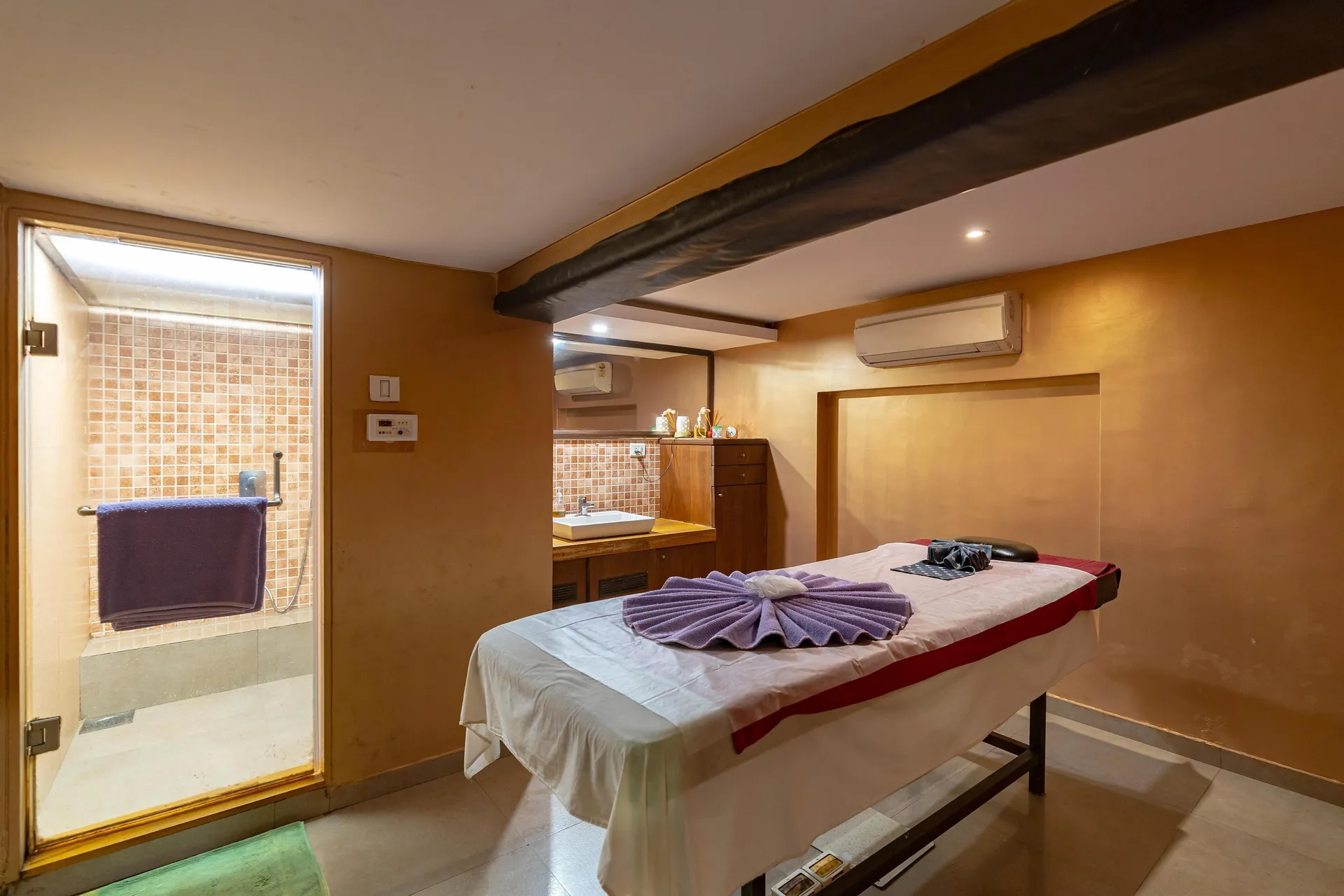 Adamo The Bellus Calangute Spa