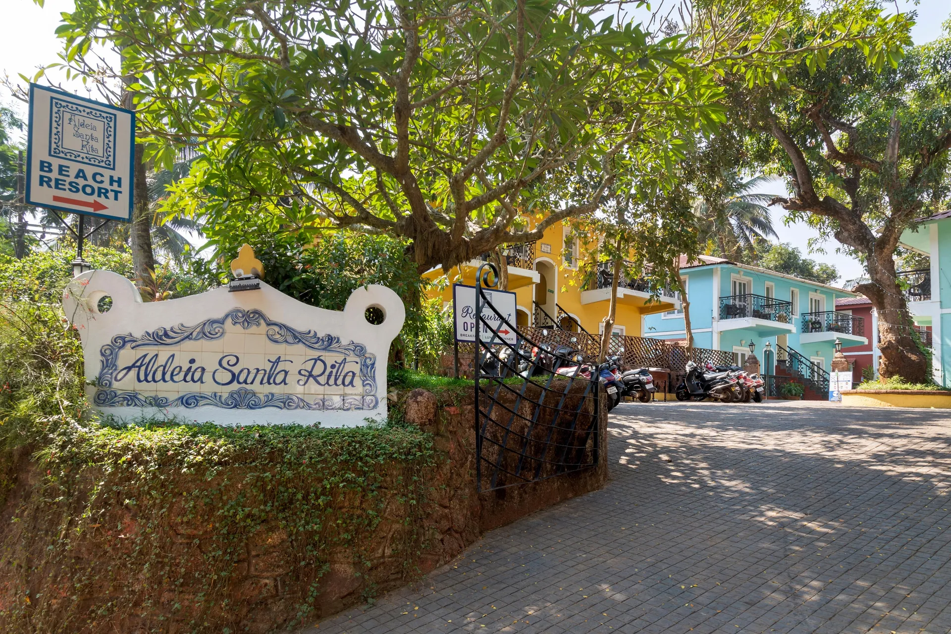 Aldeia Santa Rita Entrance
