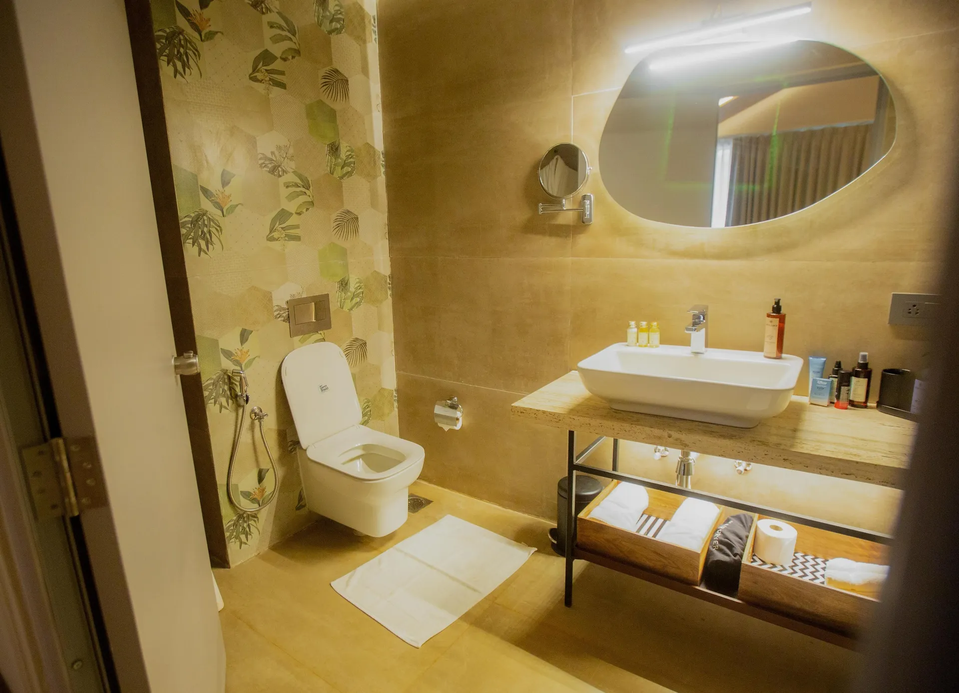 Avataara Resort & Spa Washroom