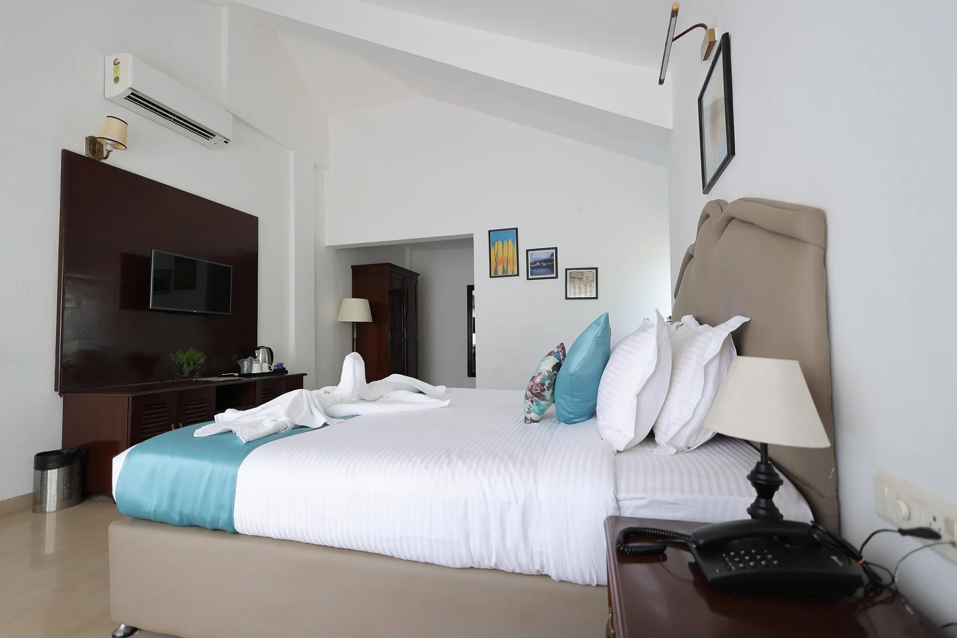 Casa Ahaana Resort Vagator, By Lavin Hotels. Room