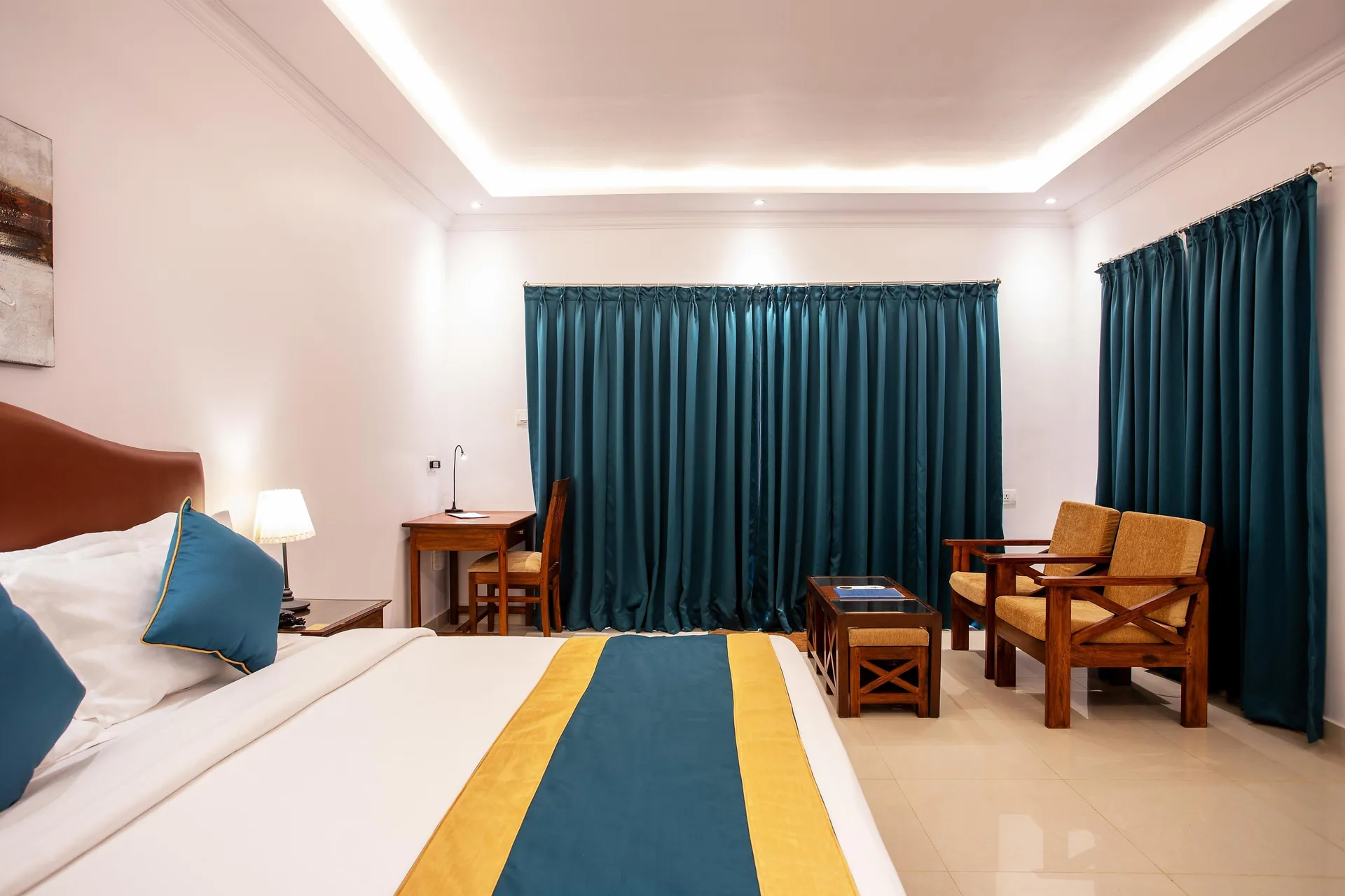 Cochichos Resort Room