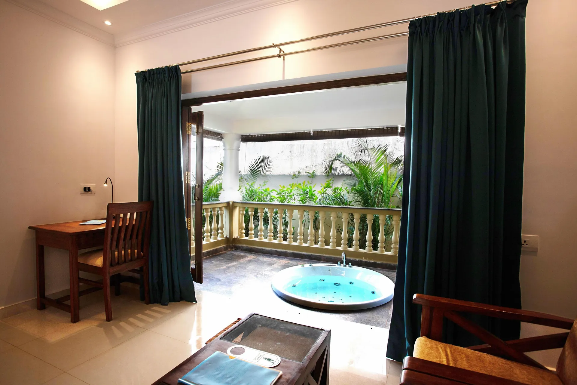 Cochichos Resort Room