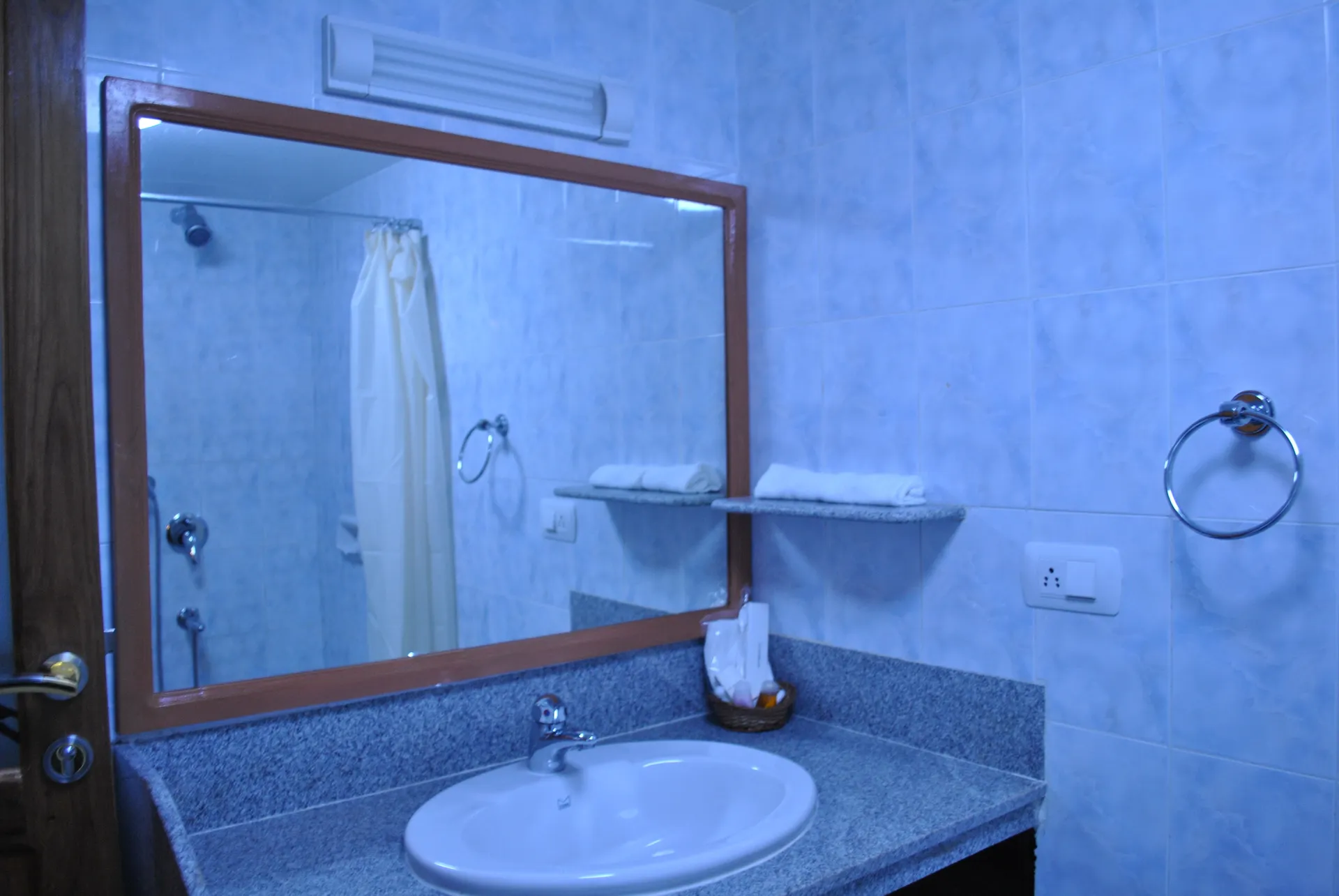 Cochichos Resort Room