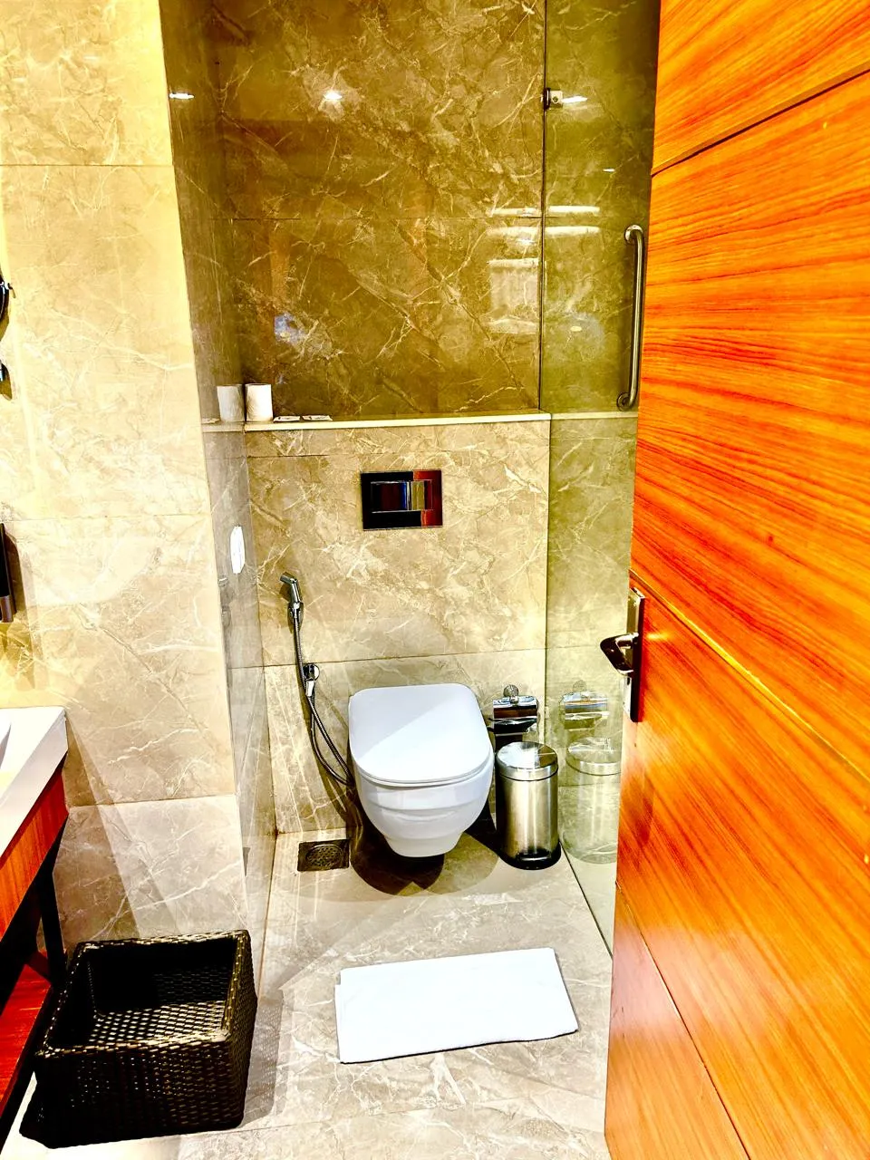 Fortune Select Candolim, Goa - Member ITC Hotels' Group Washroom