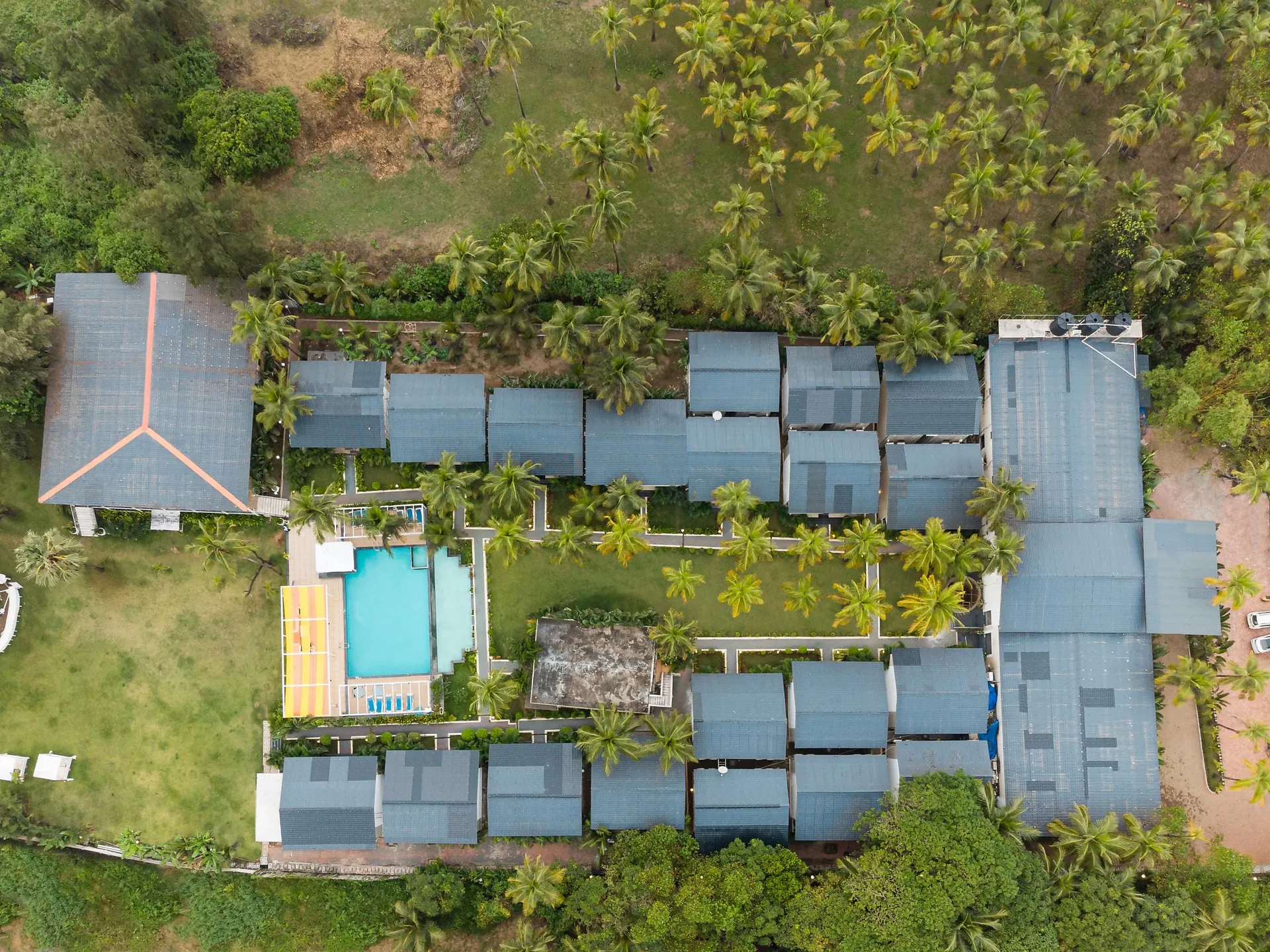 Foxoso LA Beach Resort Views