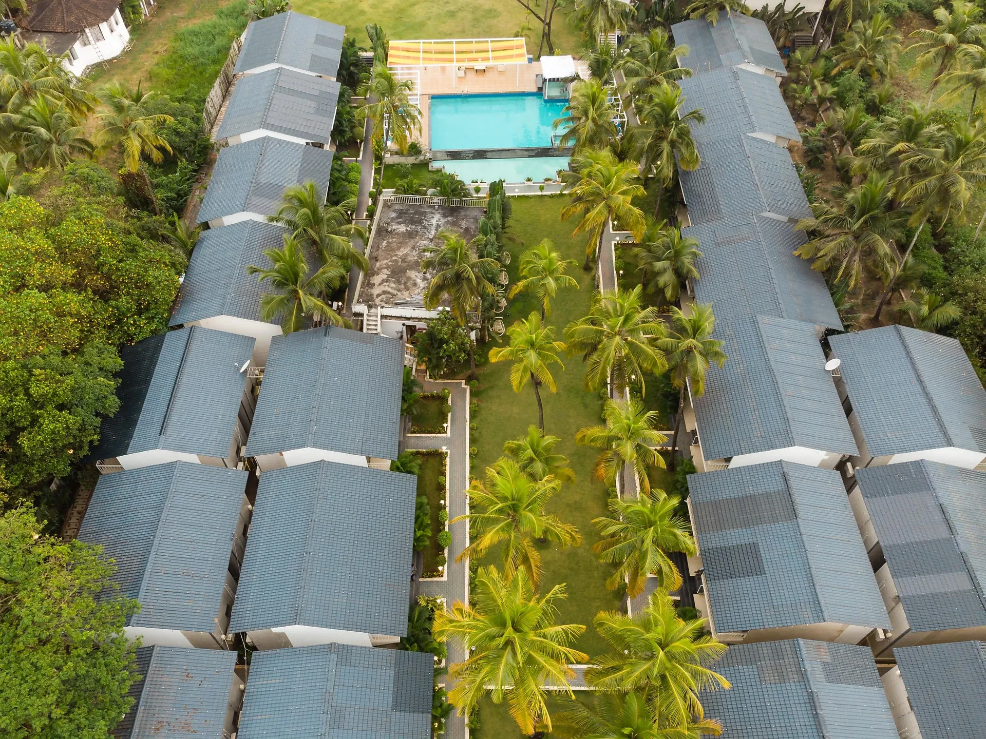 Foxoso LA Beach Resort Views