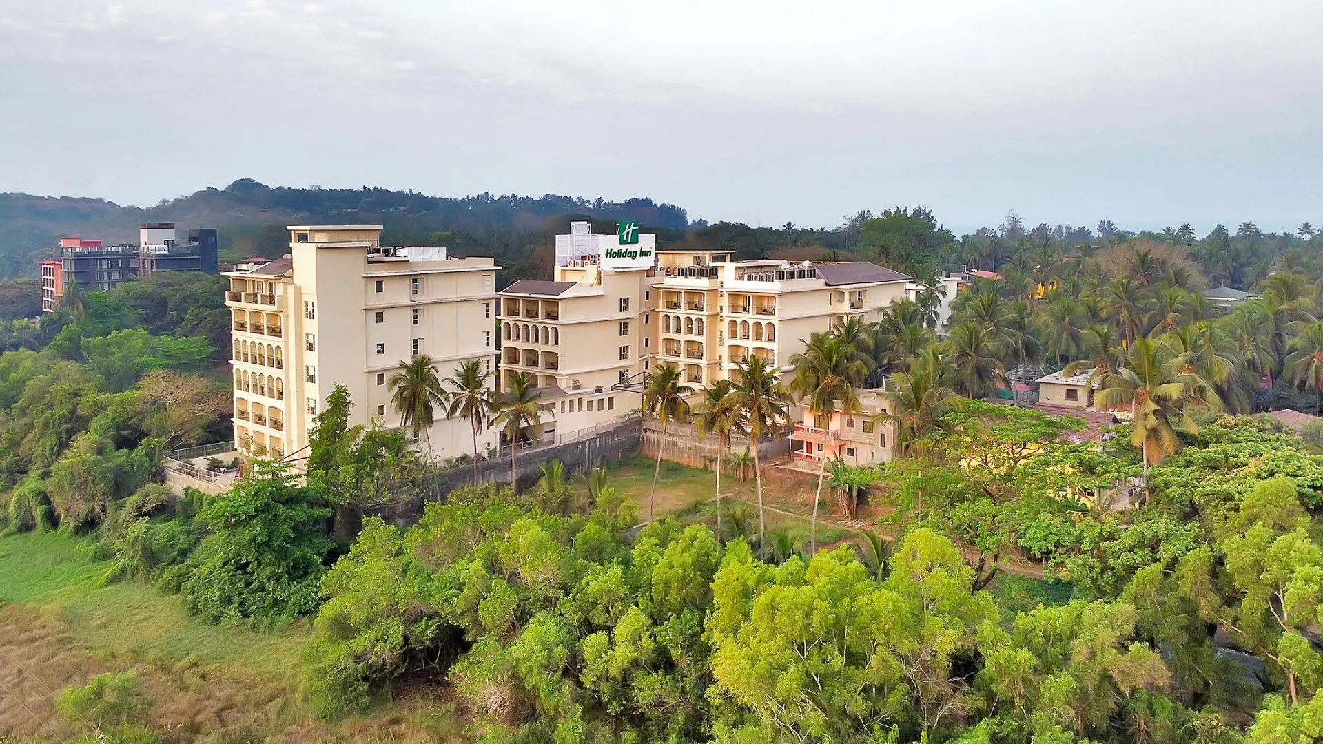 Holiday Inn Goa, Candolim Outdoors